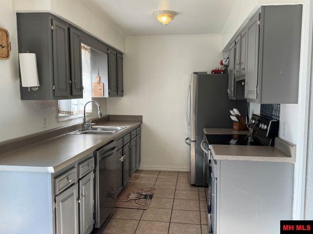 2100 DRIFTWOOD DRIVE