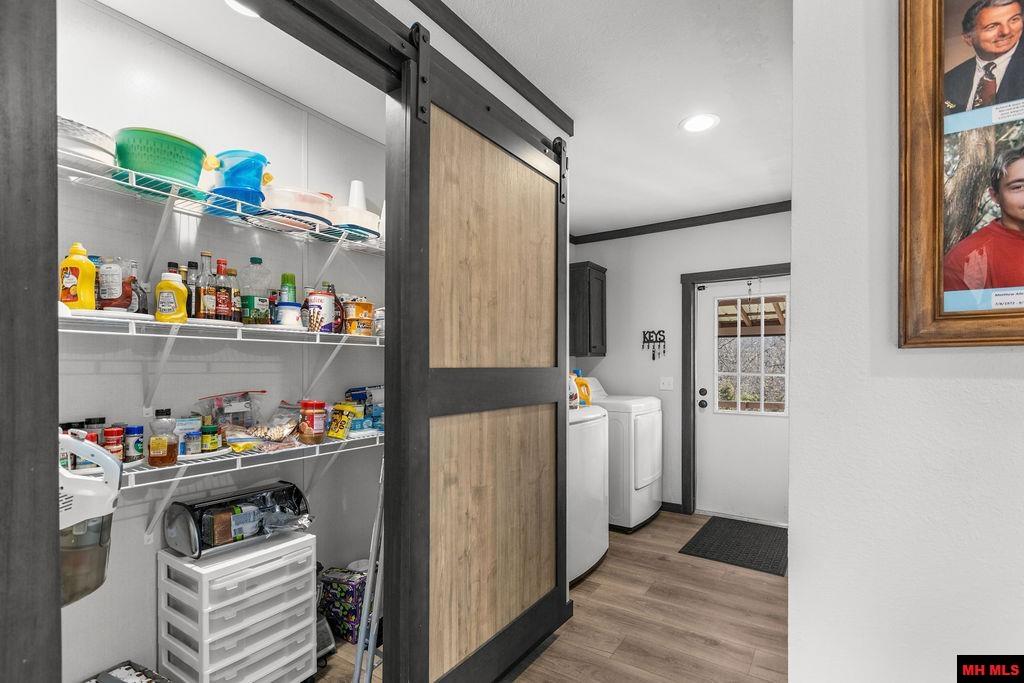 376 PEBBLECREEK DRIVE