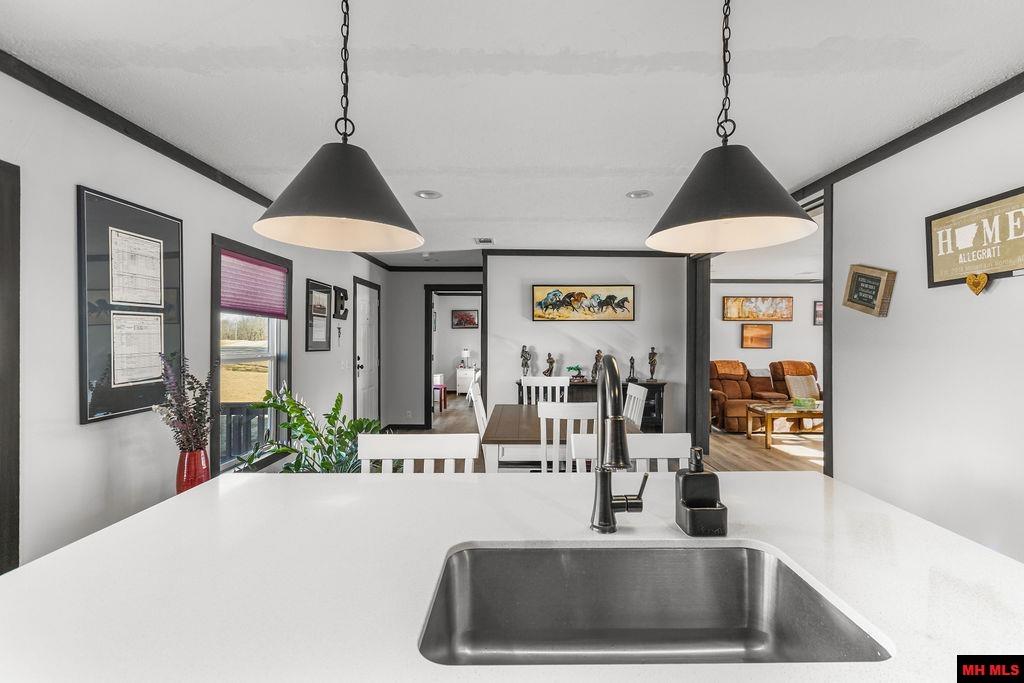 376 PEBBLECREEK DRIVE
