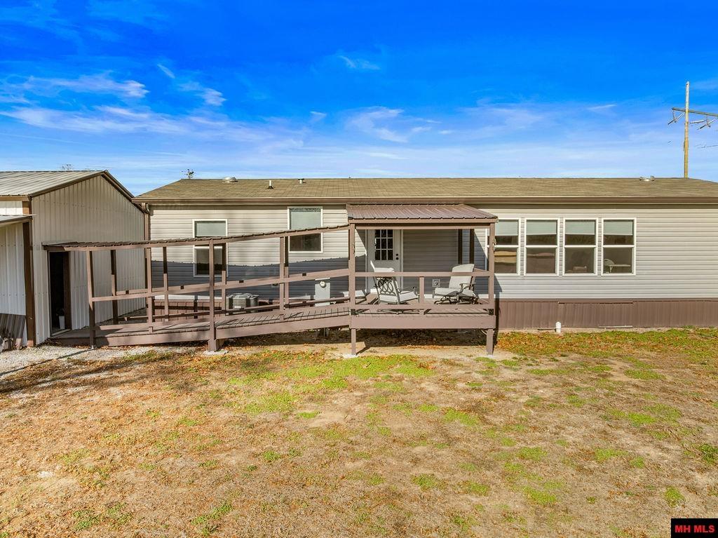 376 PEBBLECREEK DRIVE