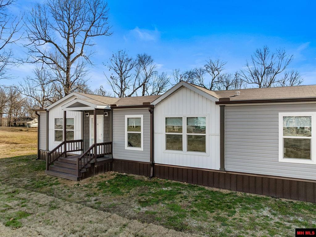 376 PEBBLECREEK DRIVE