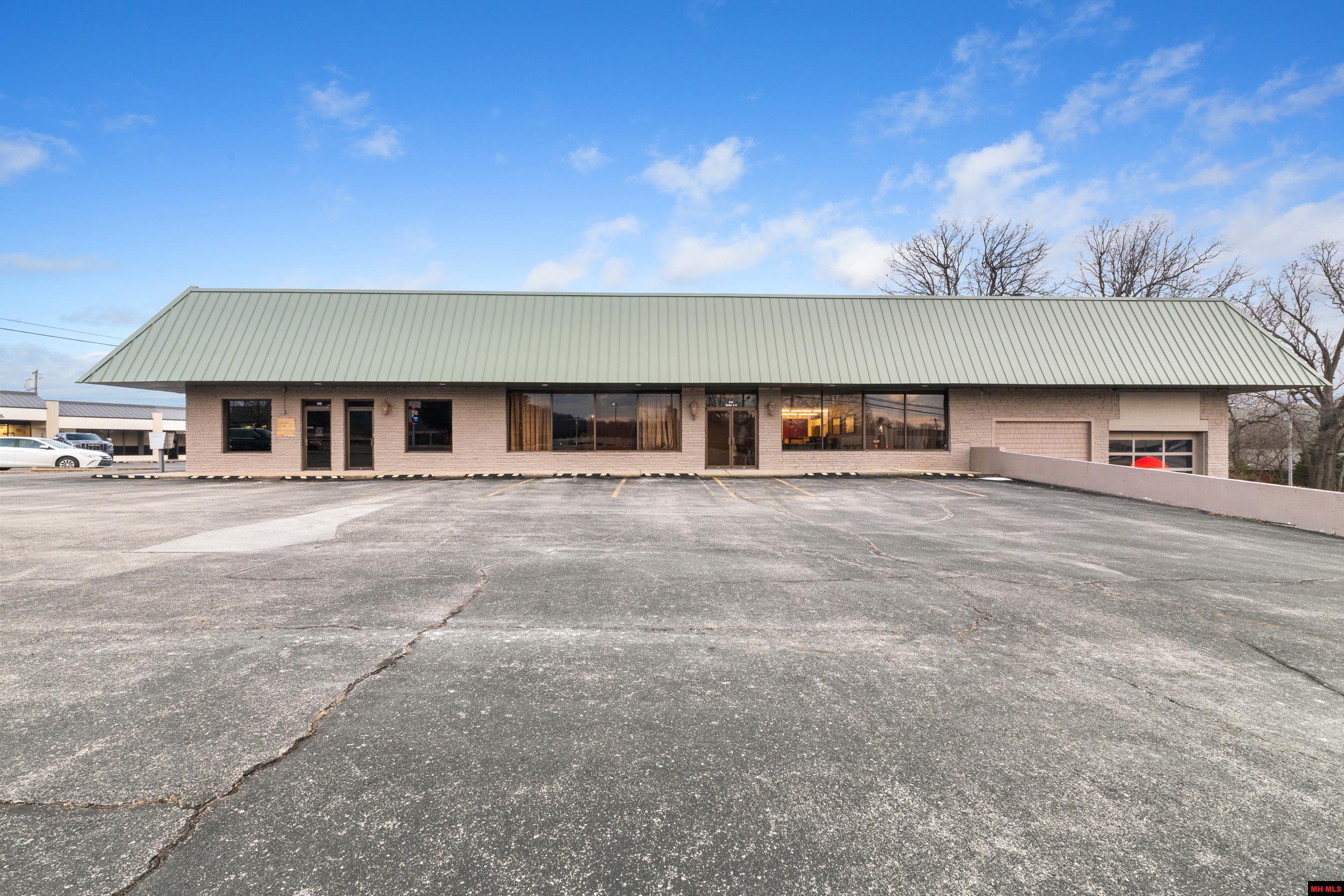 848 HWY 62 EAST