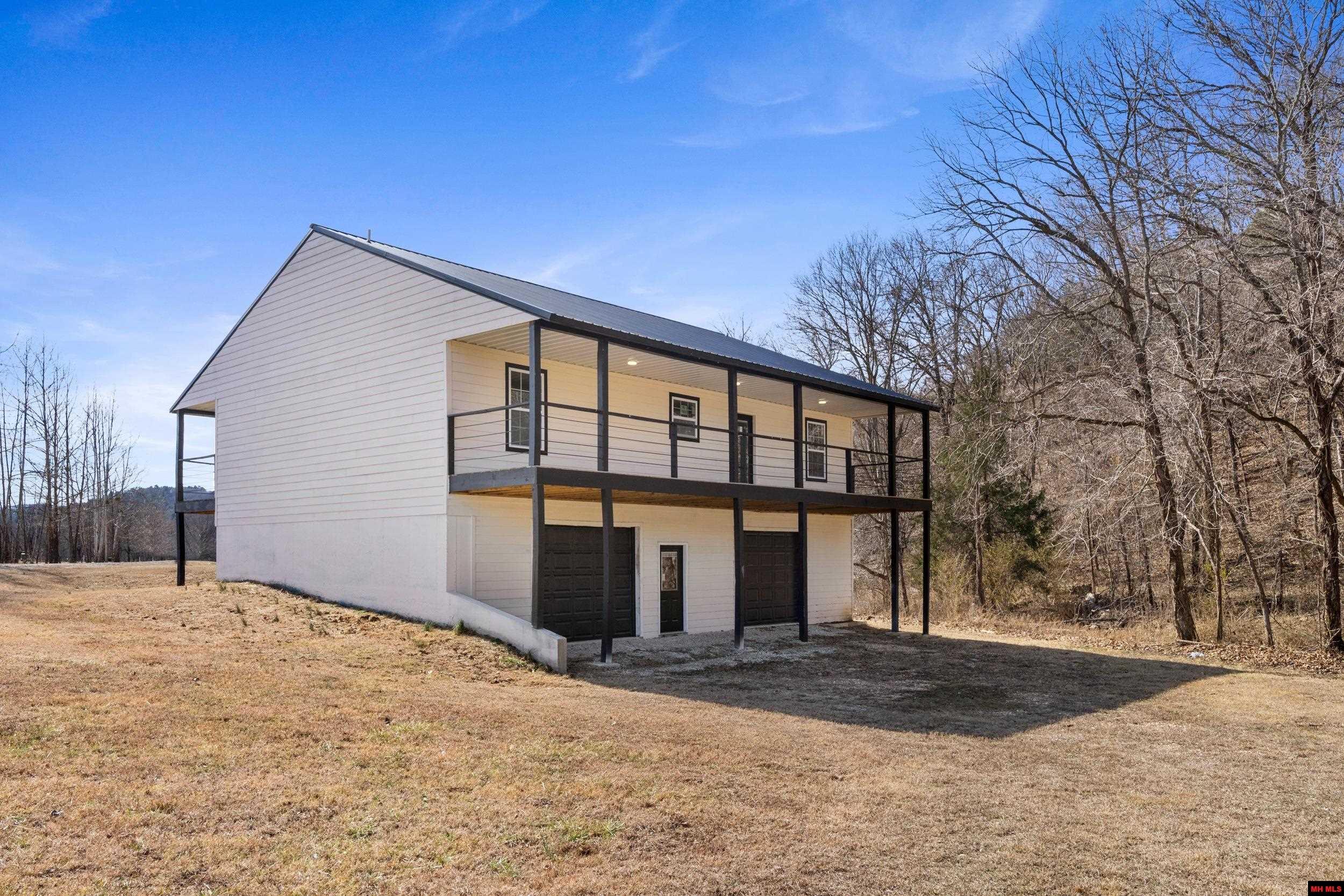 304 CROCKET LANE