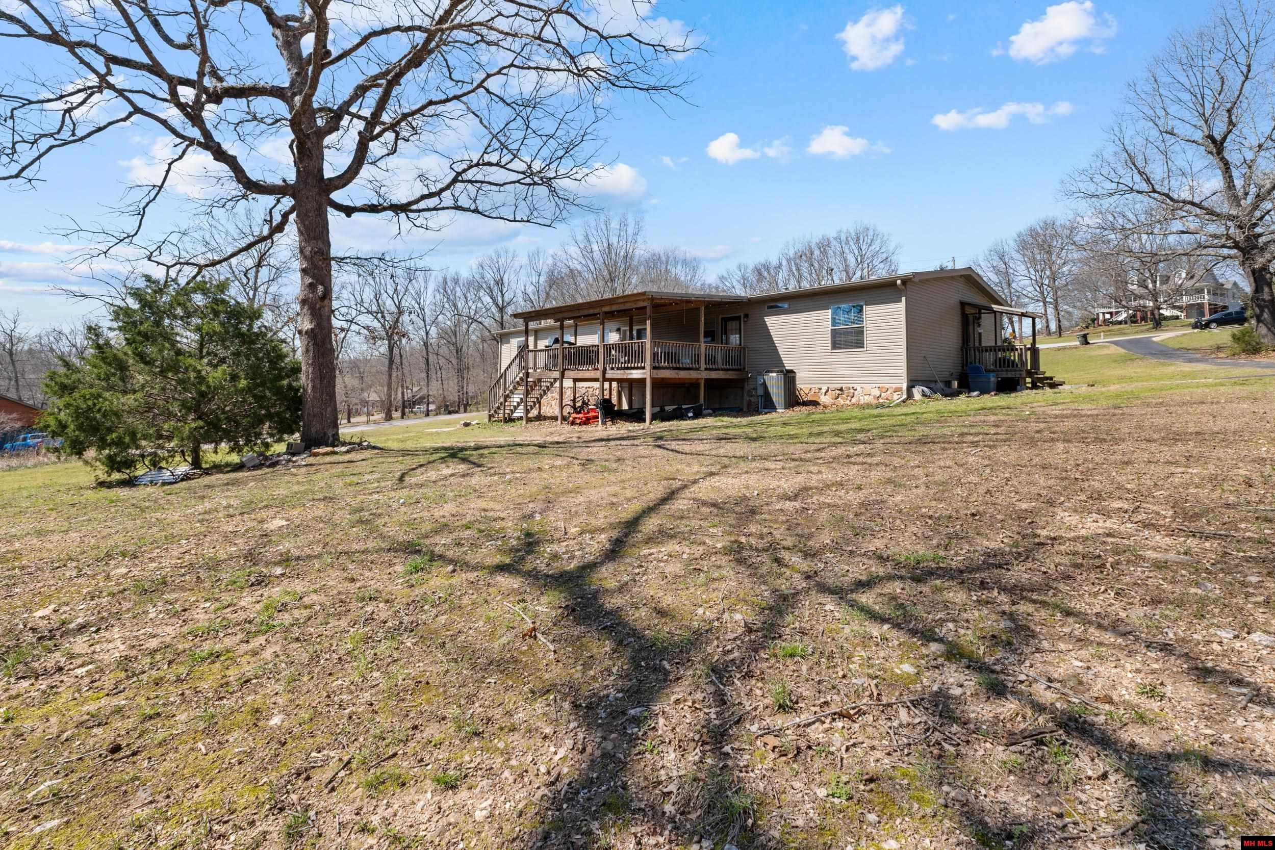 550 PEBBLECREEK DRIVE