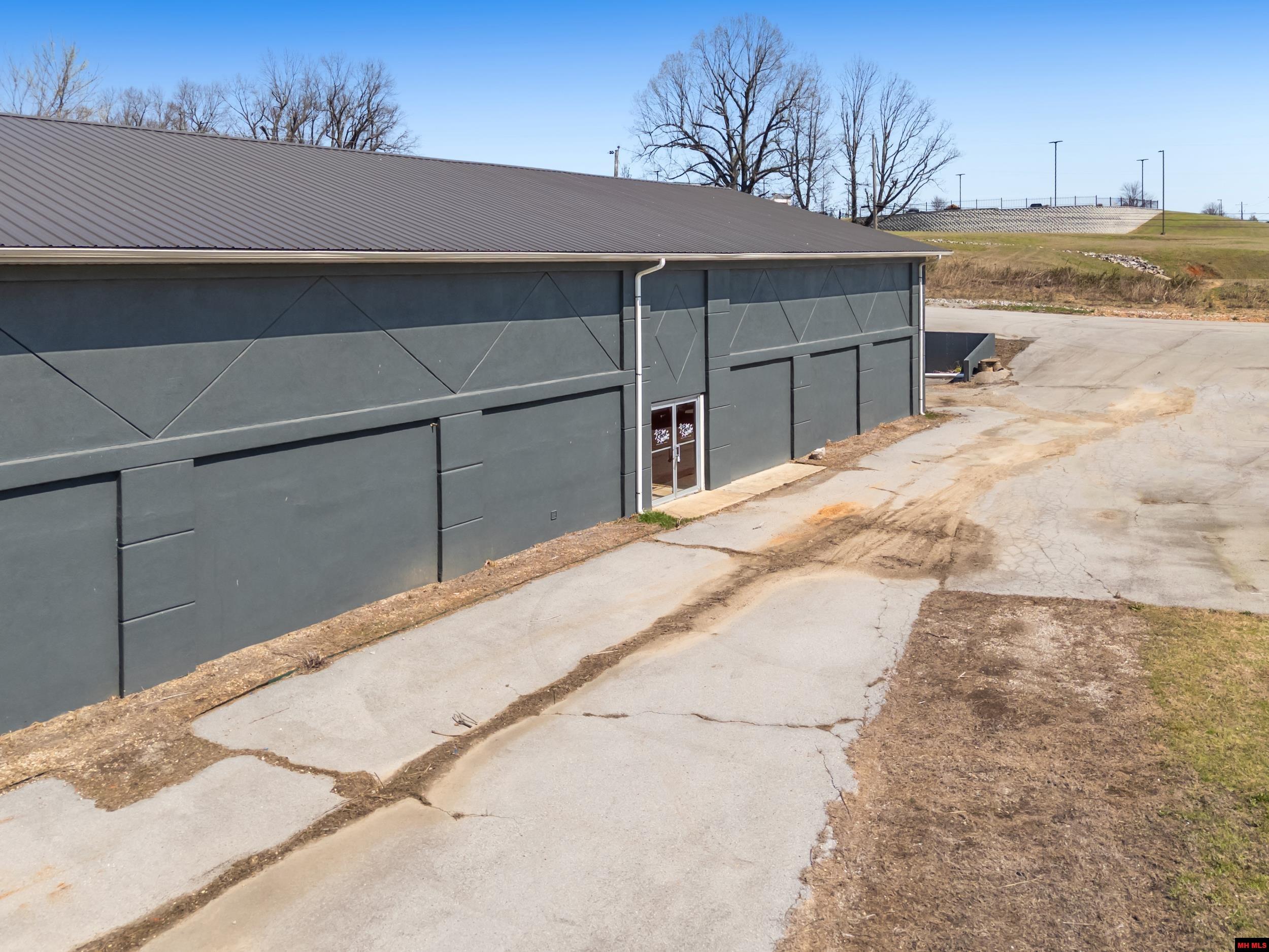 2169 HWY 62 WEST