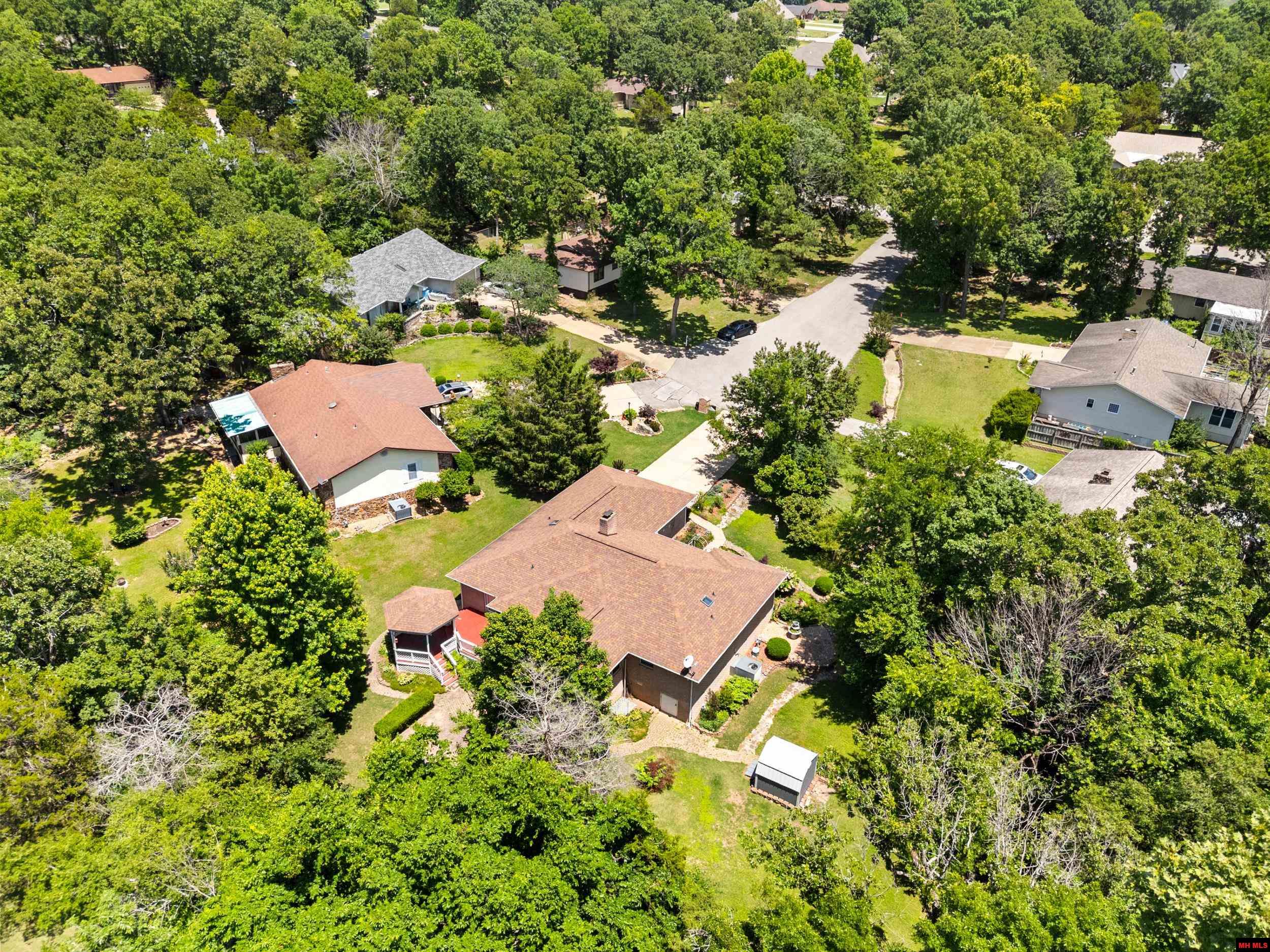 908 BAFFY DRIVE