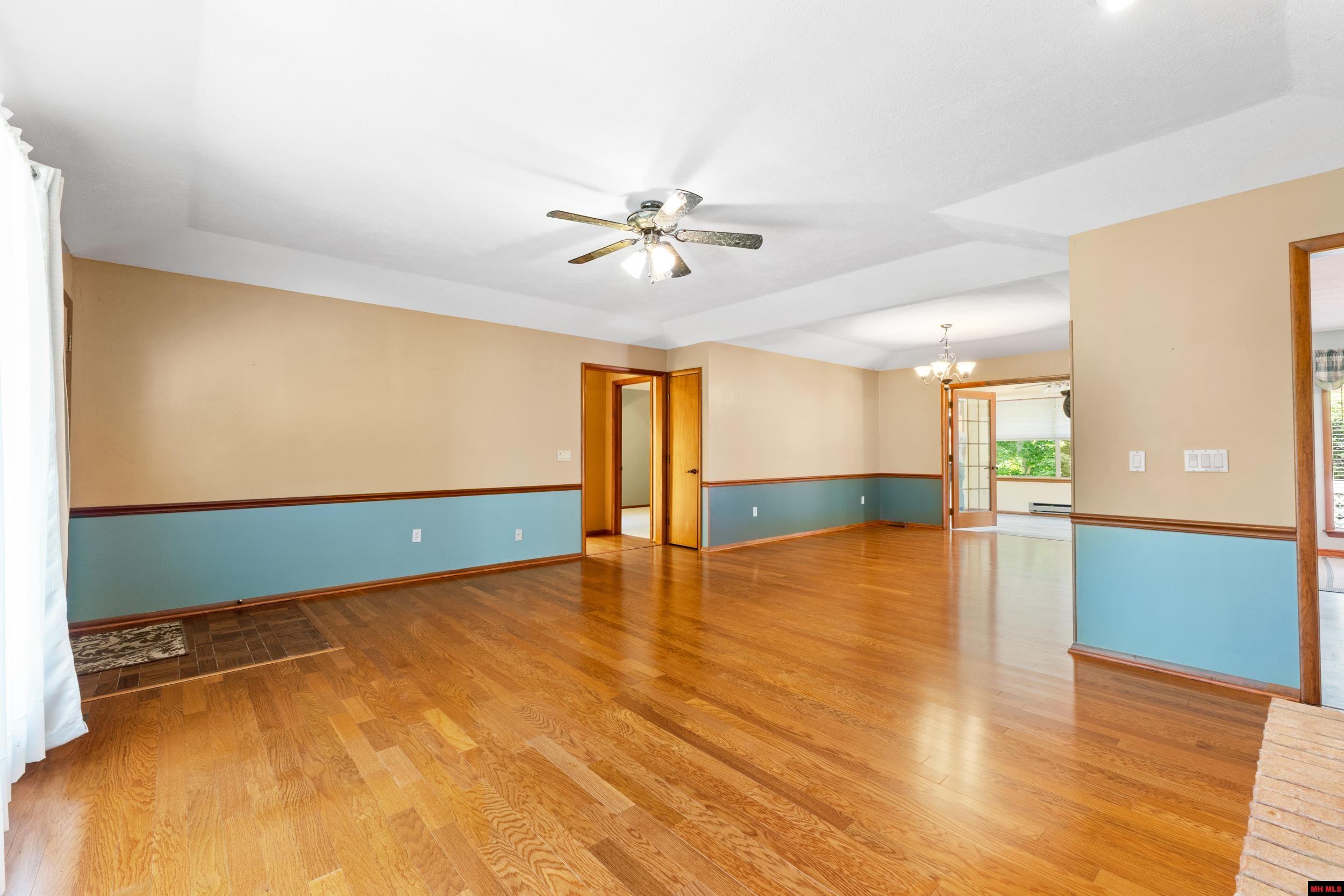 908 BAFFY DRIVE