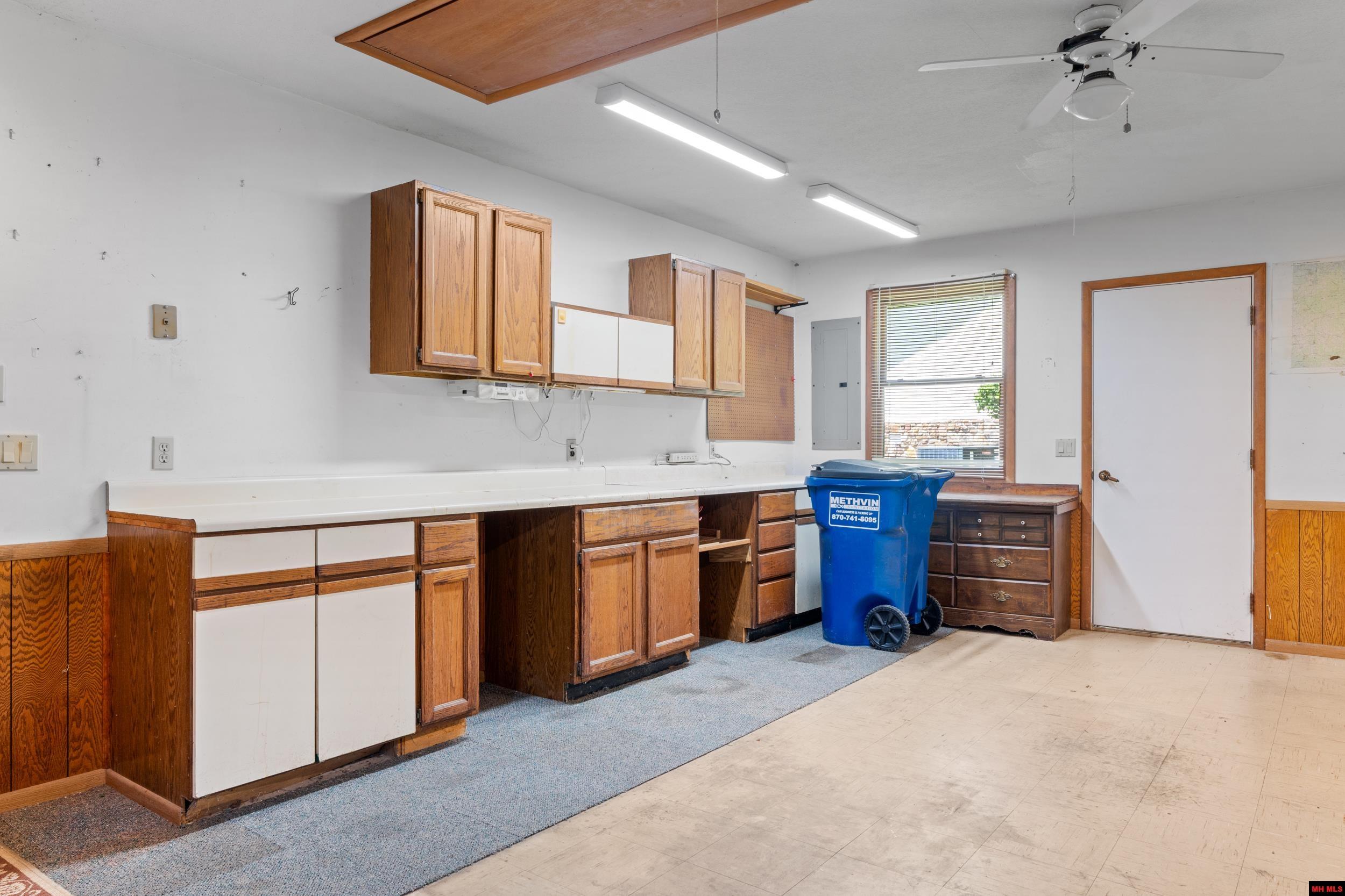 908 BAFFY DRIVE