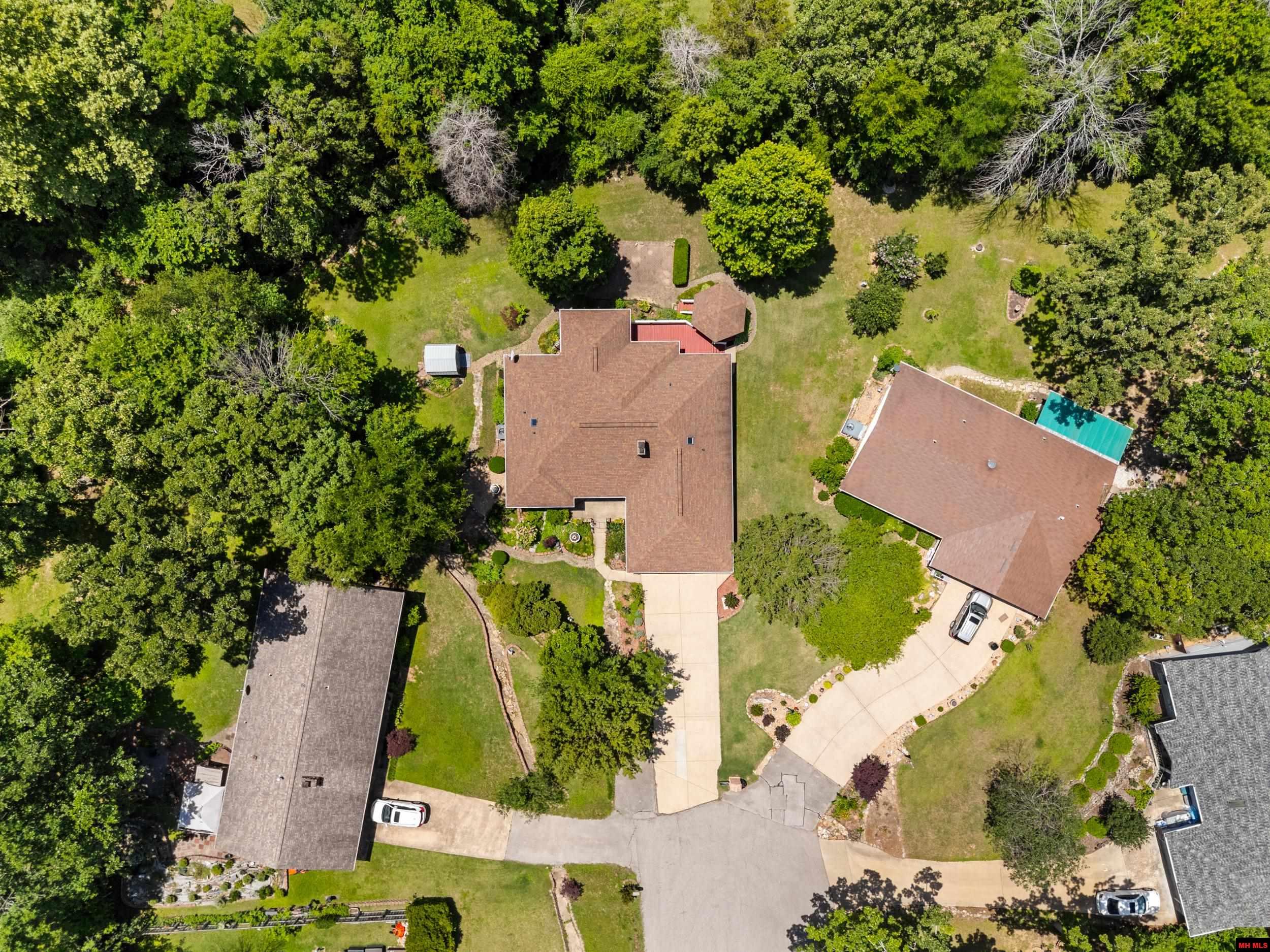 908 BAFFY DRIVE