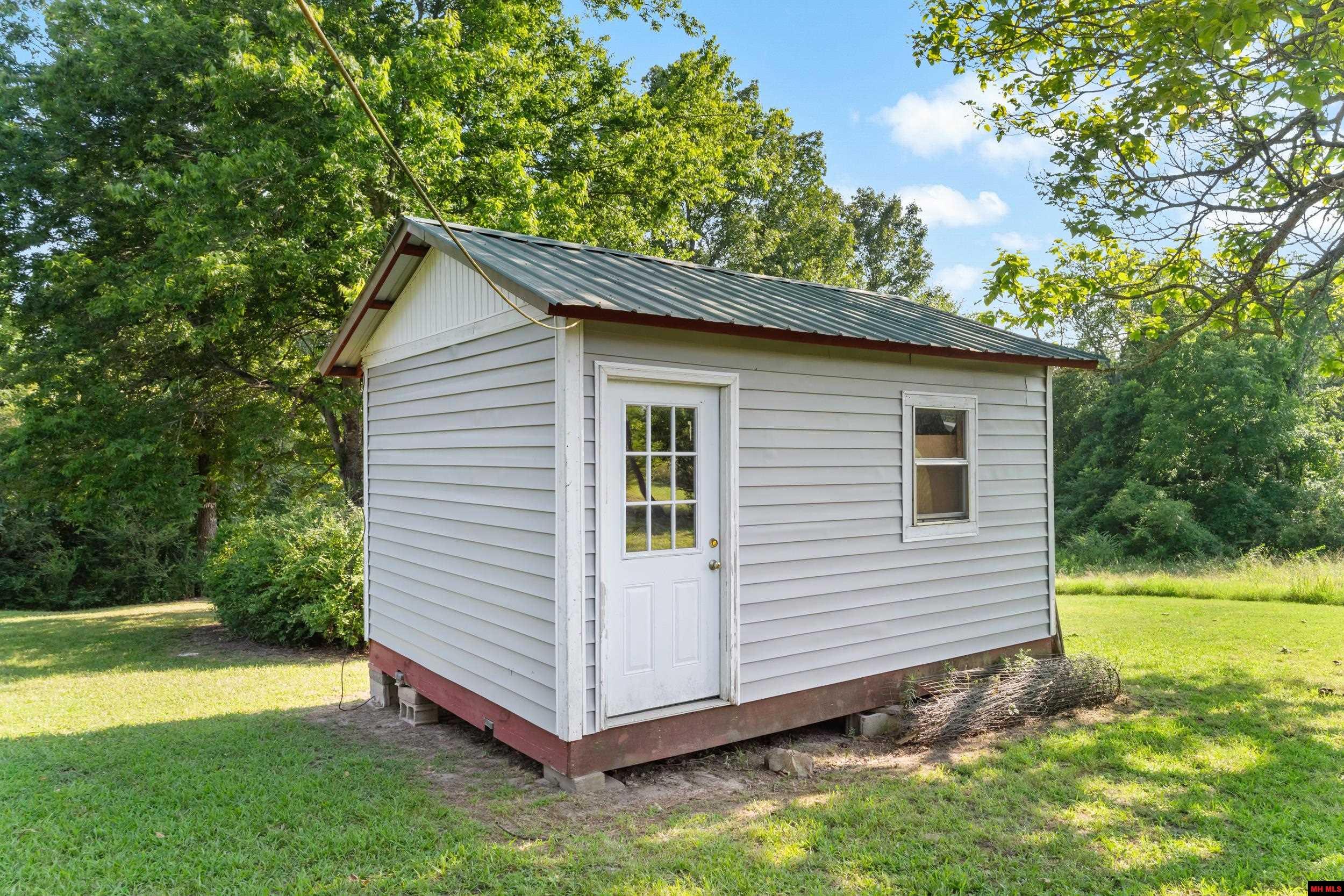 19 CAMPGROUND ROAD