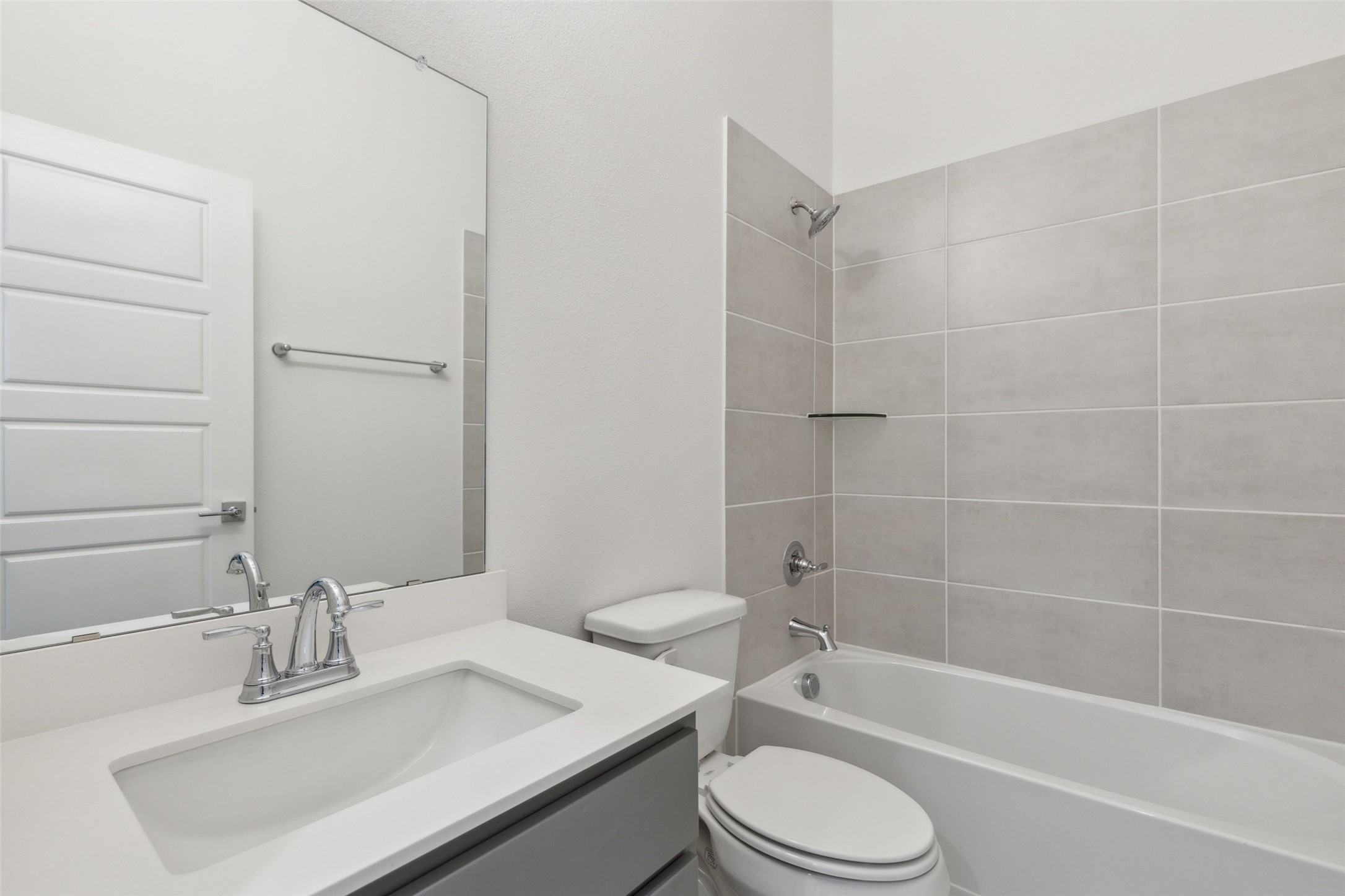 164 Bright Alcove