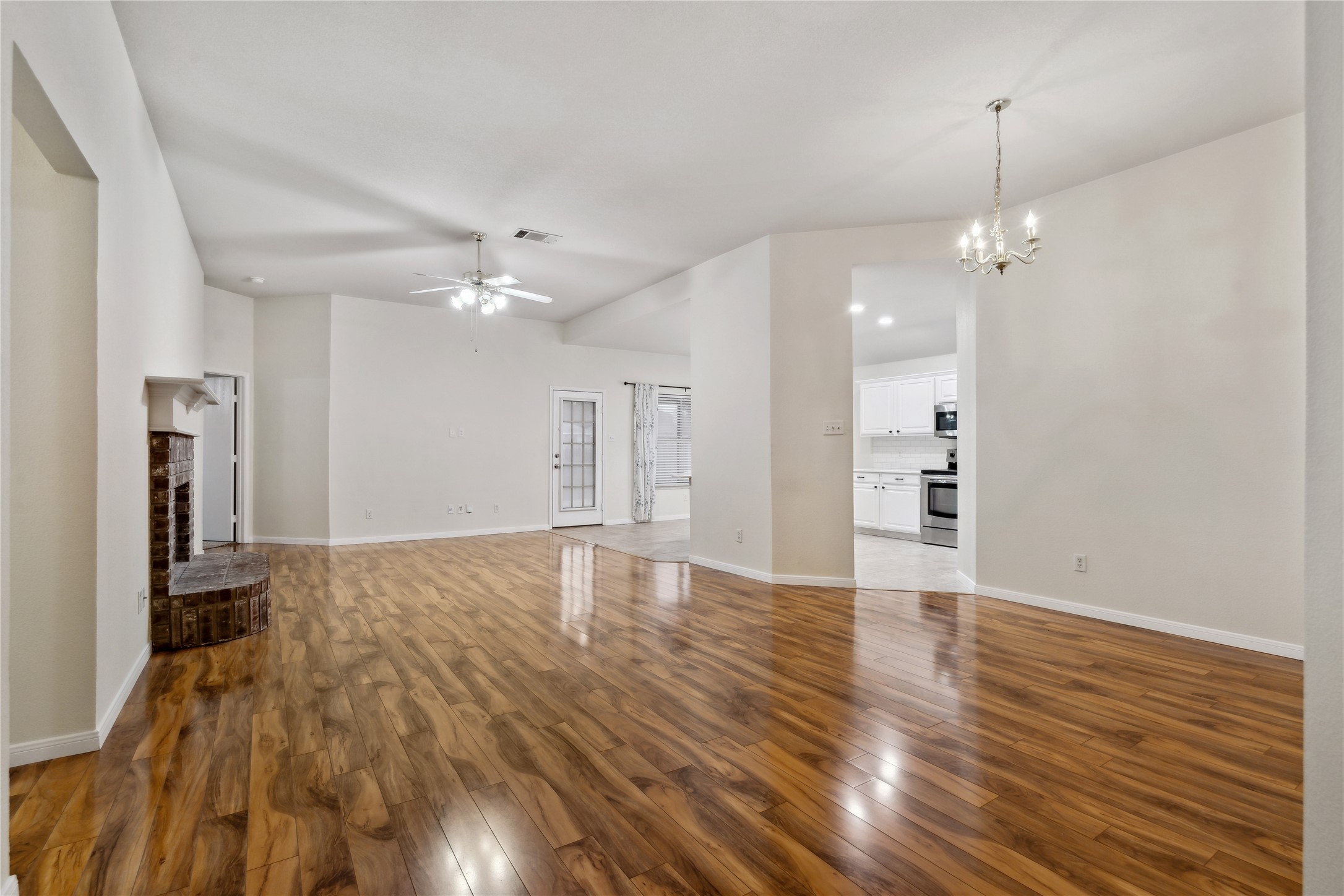 935 Aaron Drive