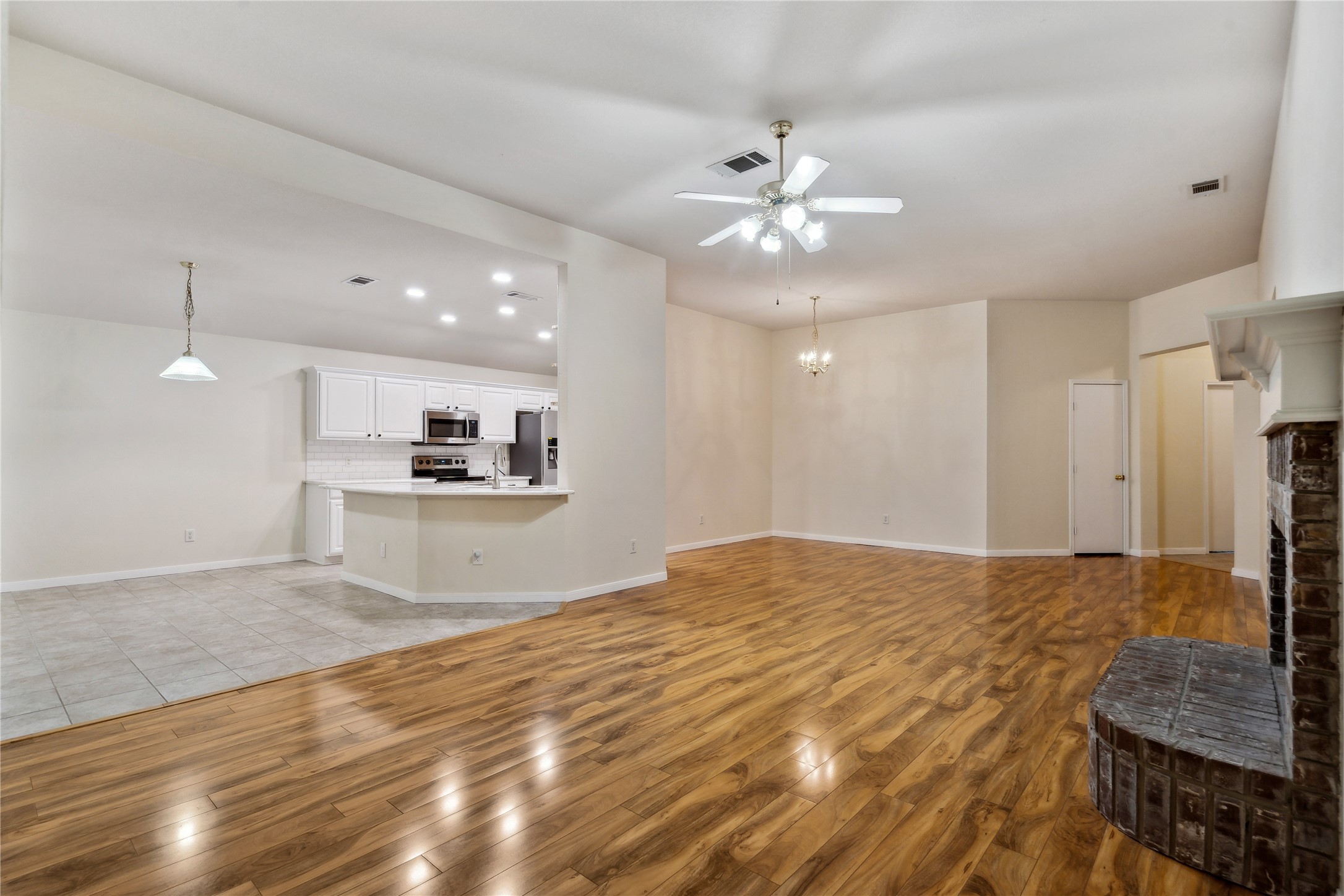 935 Aaron Drive