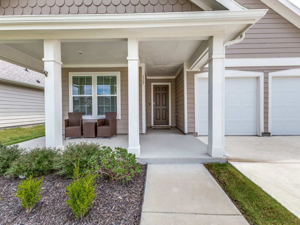 117 Clear Creek Lane