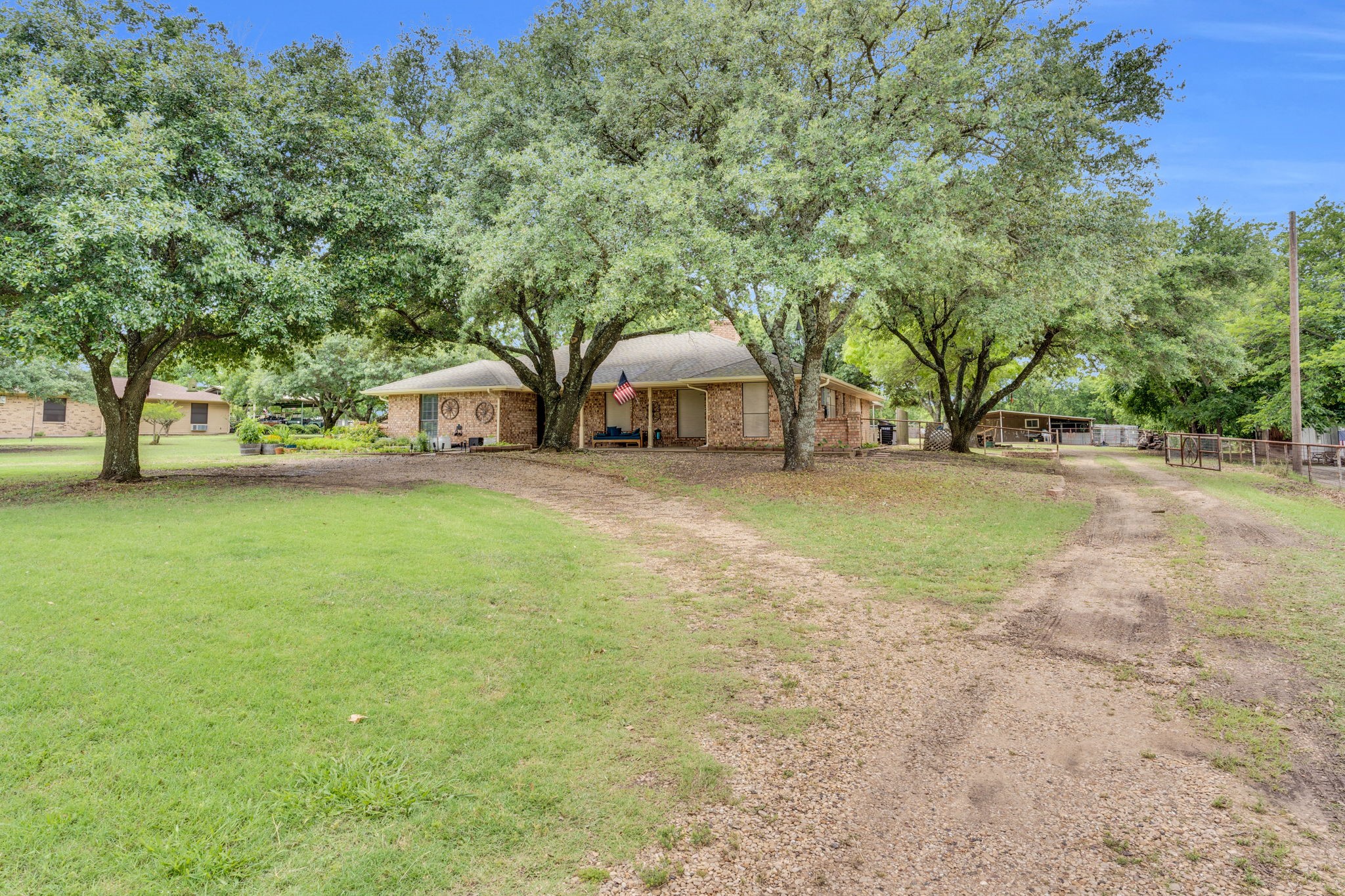 4831 Diamond Creek Drive