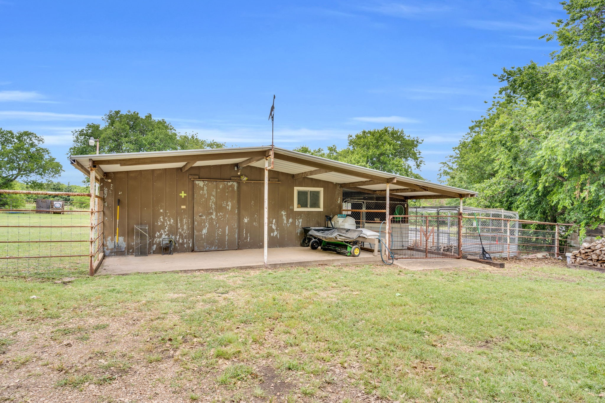 4831 Diamond Creek Drive