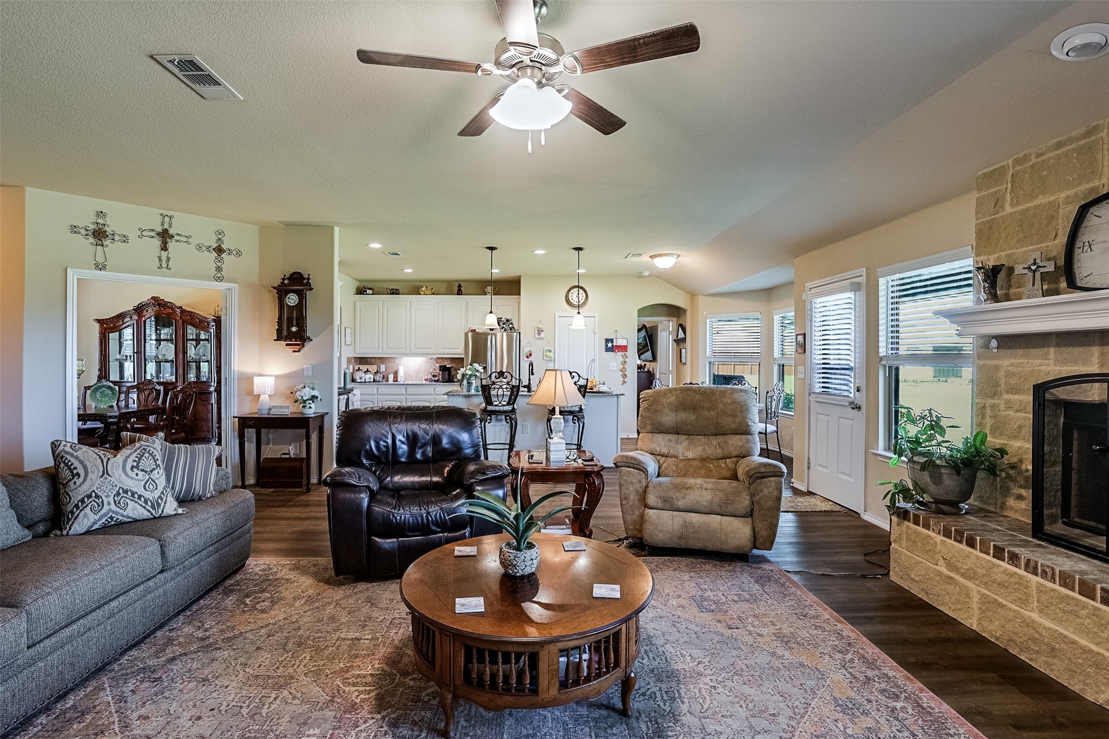 8225 Harvest Drive