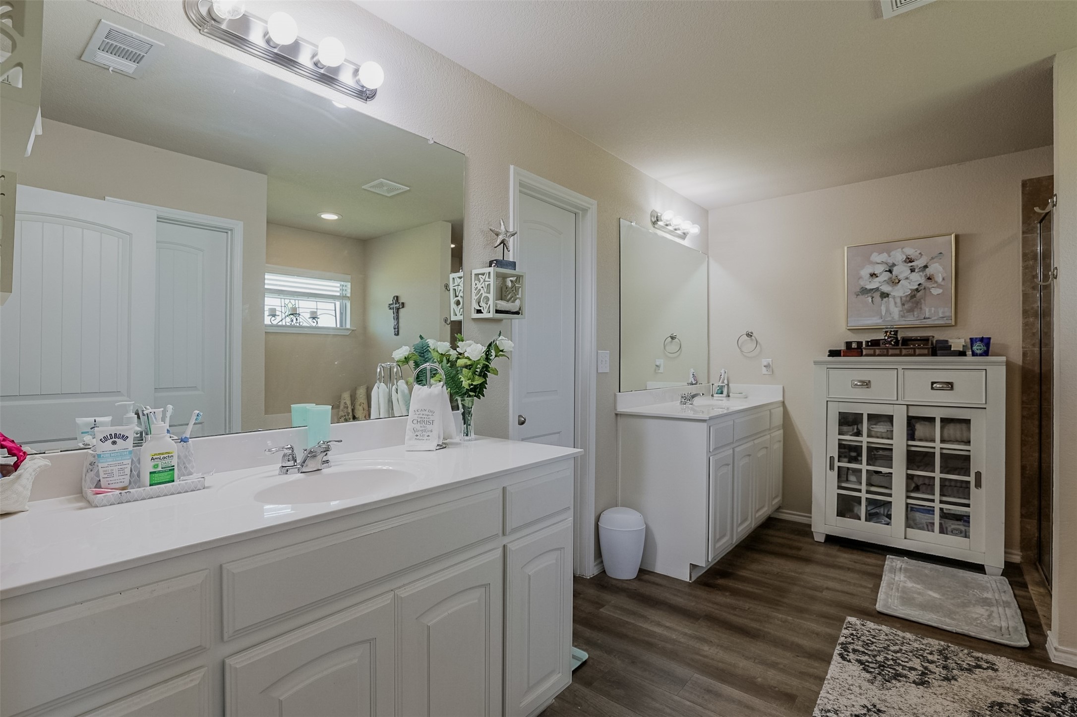 8225 Harvest Drive