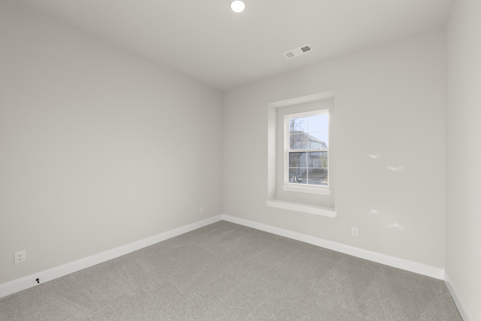 1433 Kirkdale Drive
