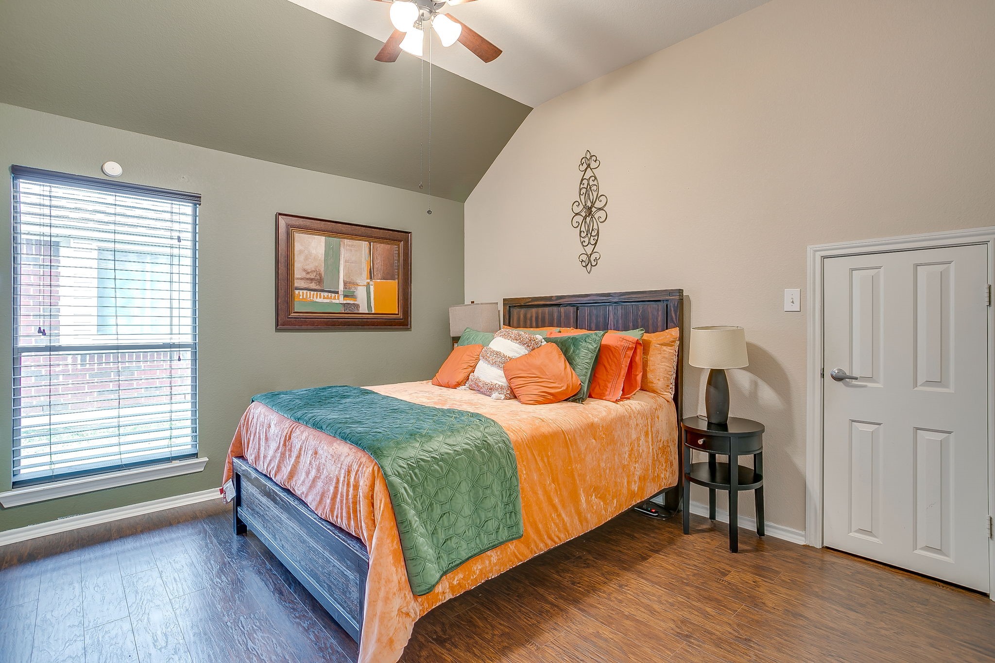 7800 Raton Ridge Lane