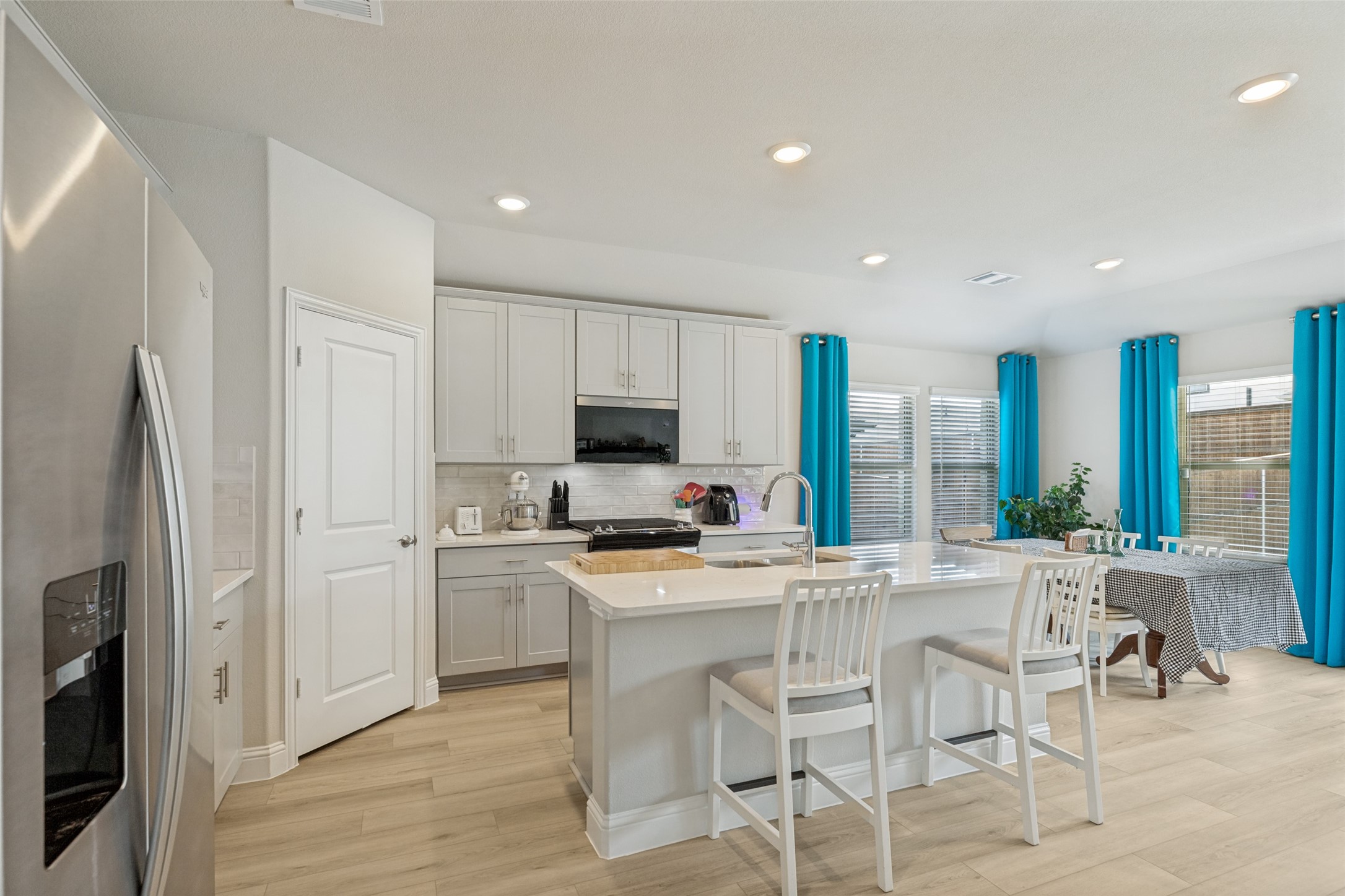 3906 Superior Drive