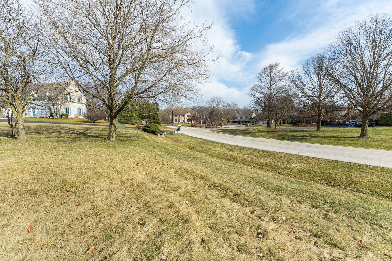 39W900 Prunetree Lane