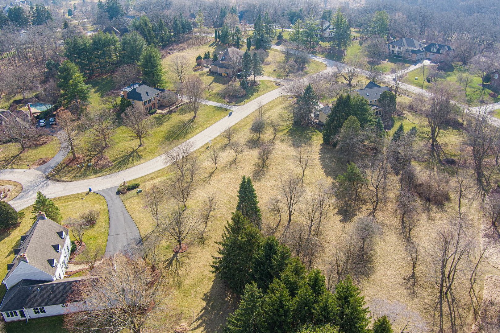 39W900 Prunetree Lane