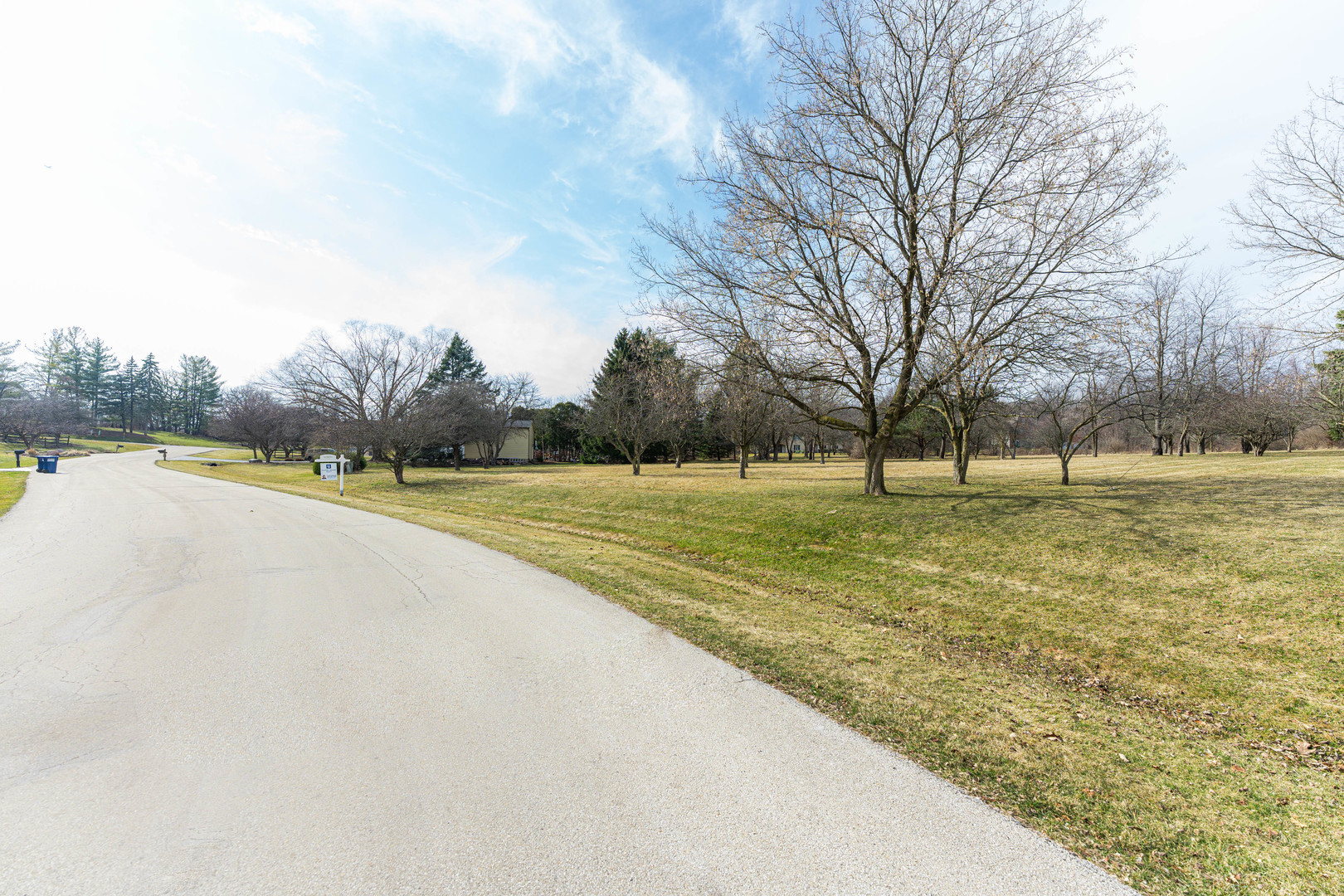 39W900 Prunetree Lane