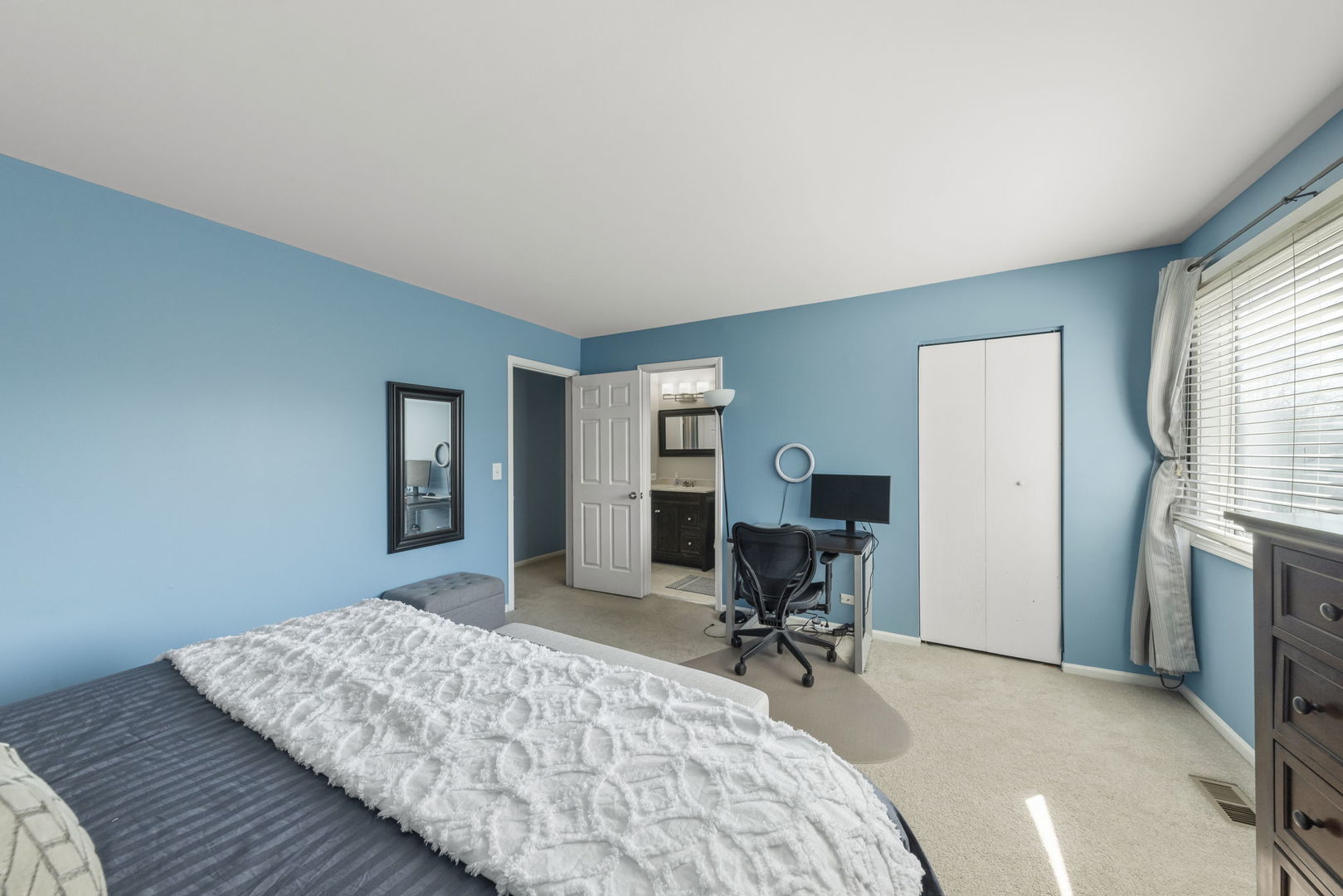 30W101 Branch Avenue