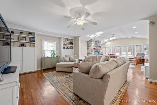 2s580 White Birch Lane