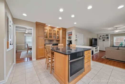 2s580 White Birch Lane