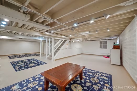 2s580 White Birch Lane