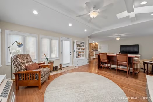 2s580 White Birch Lane