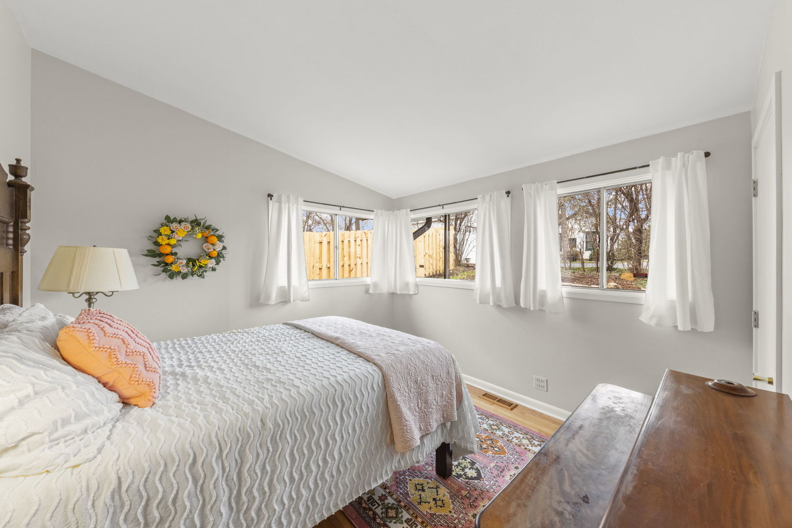 0S251 Winfield Road