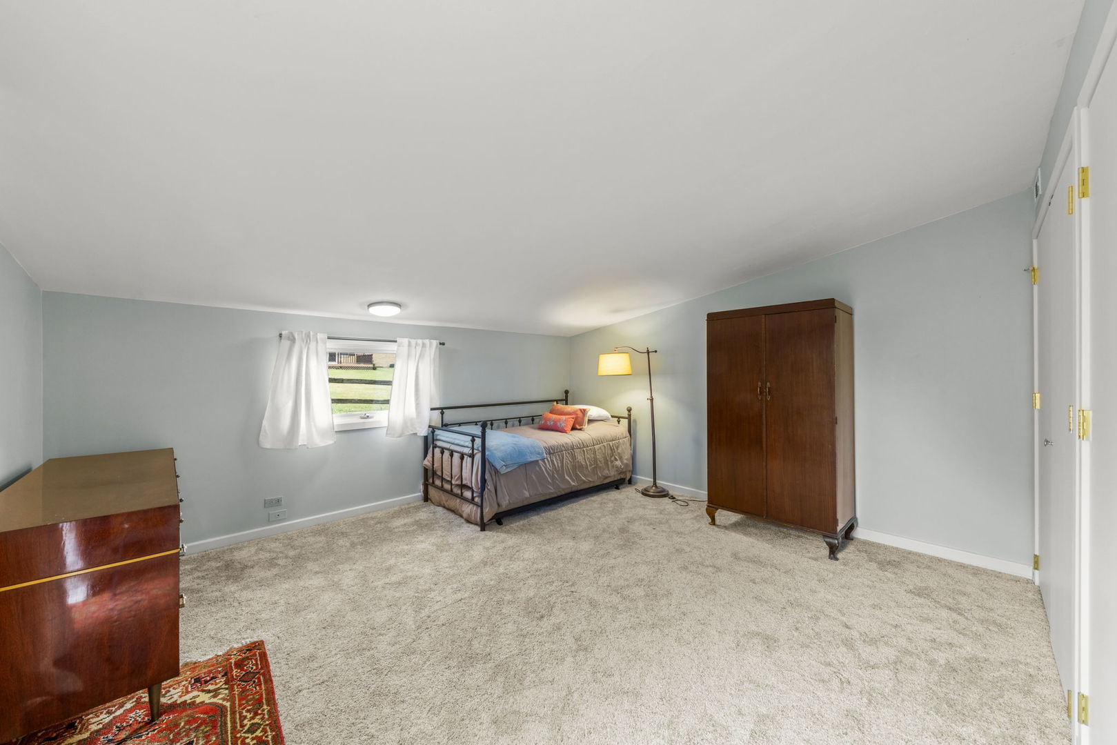 0S251 Winfield Road