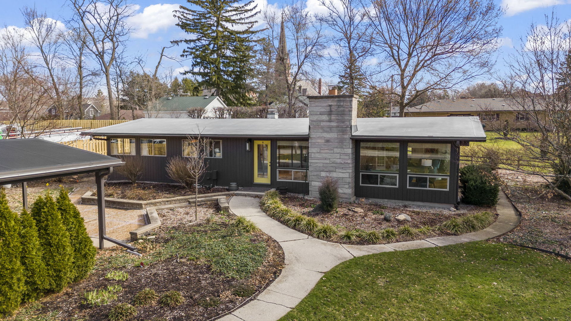 0S251 Winfield Road
