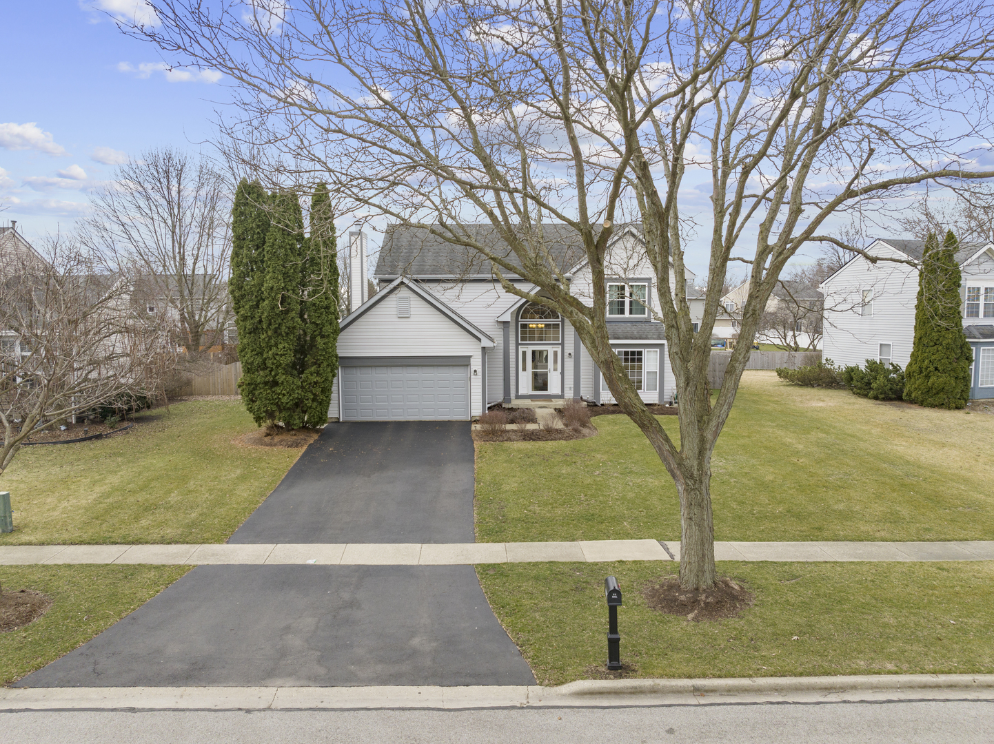 1428 Holbrook Lane