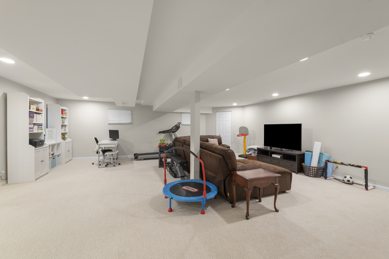 1428 Holbrook Lane
