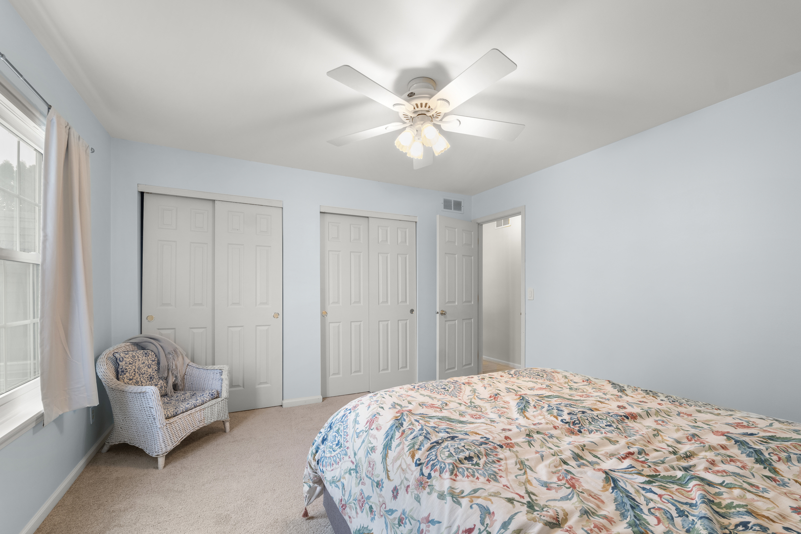 1428 Holbrook Lane