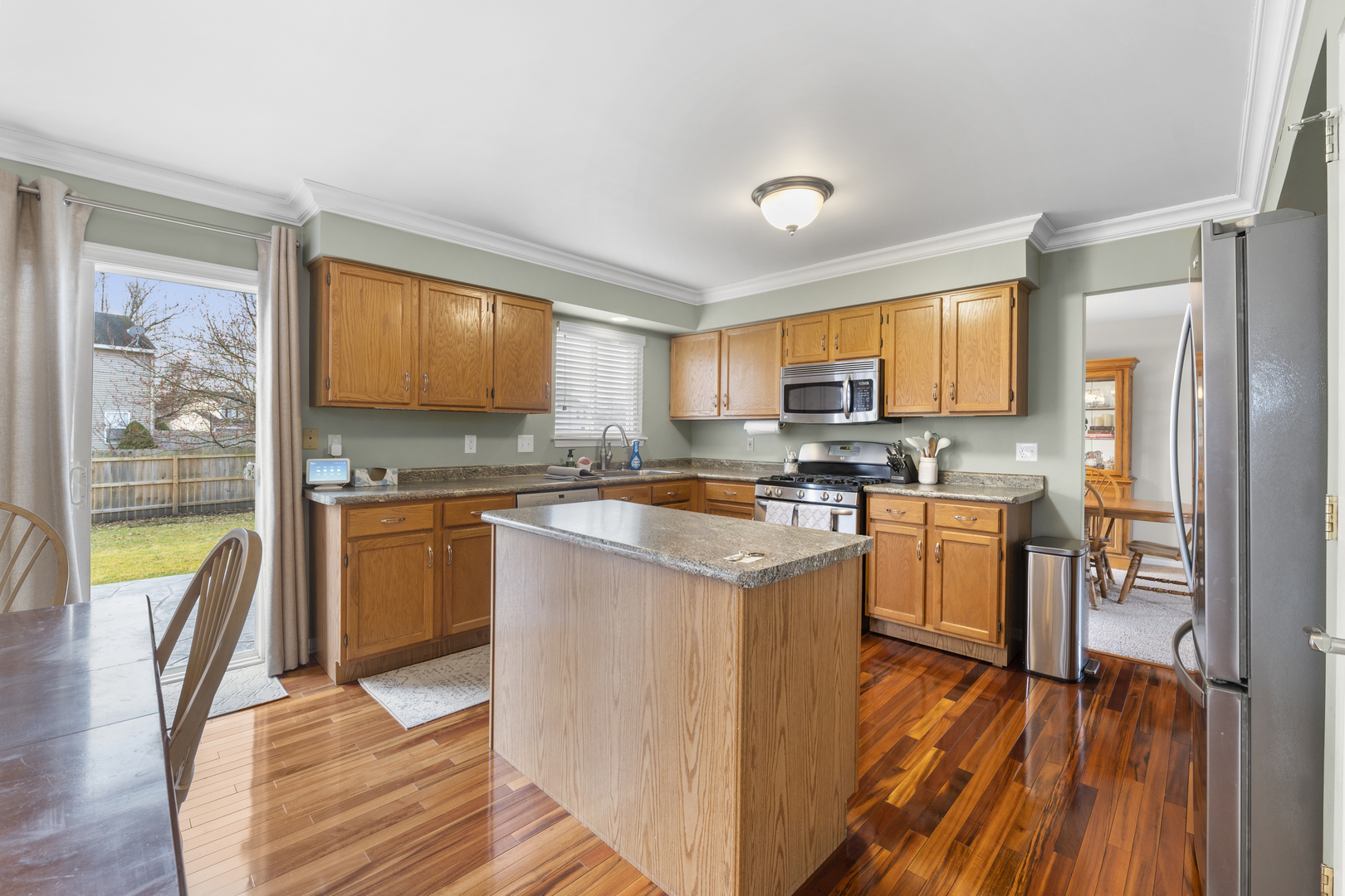 1428 Holbrook Lane