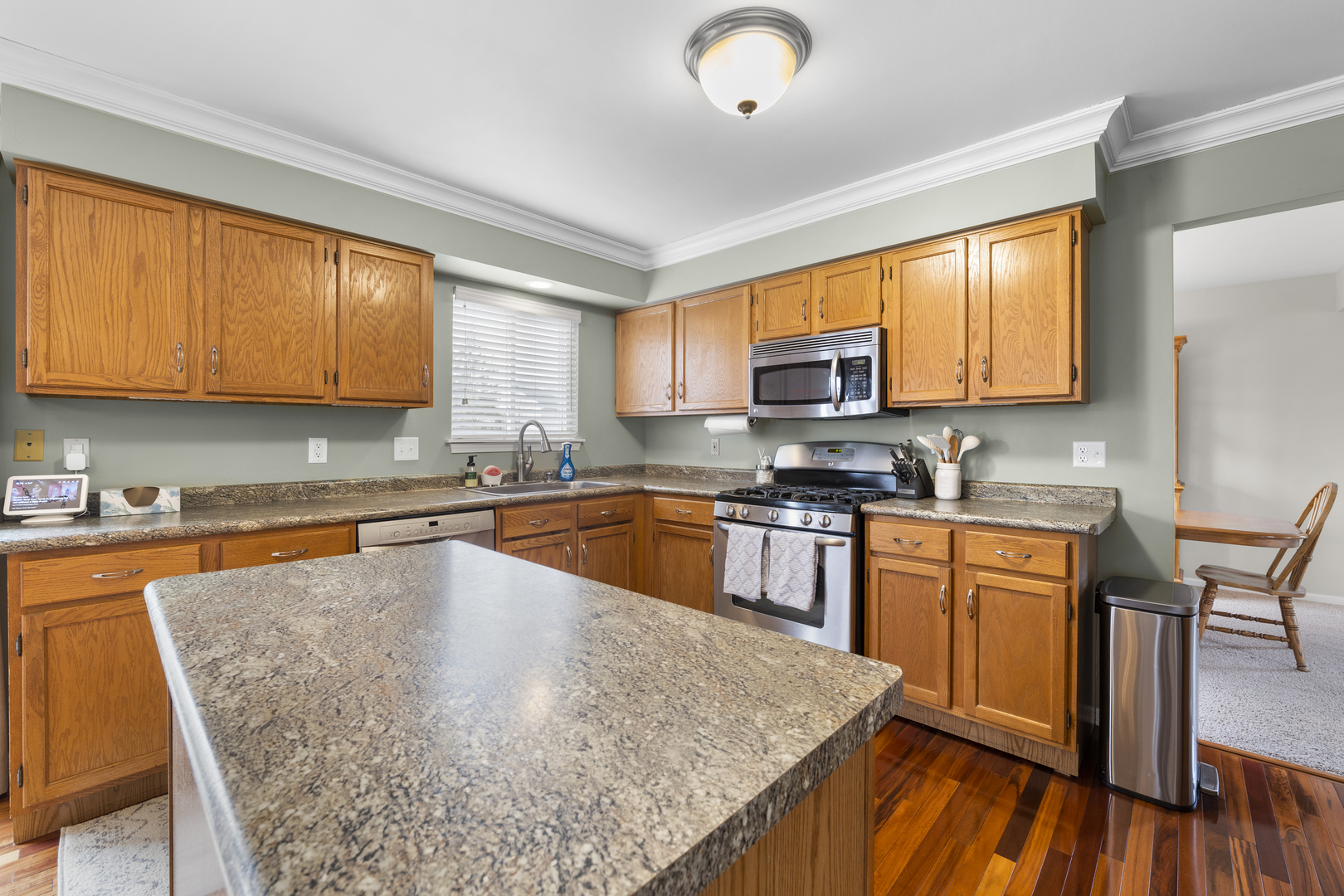 1428 Holbrook Lane