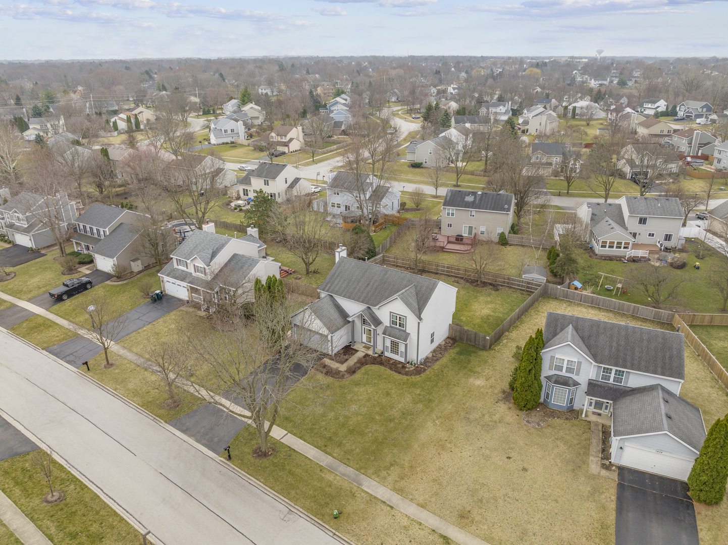 1428 Holbrook Lane