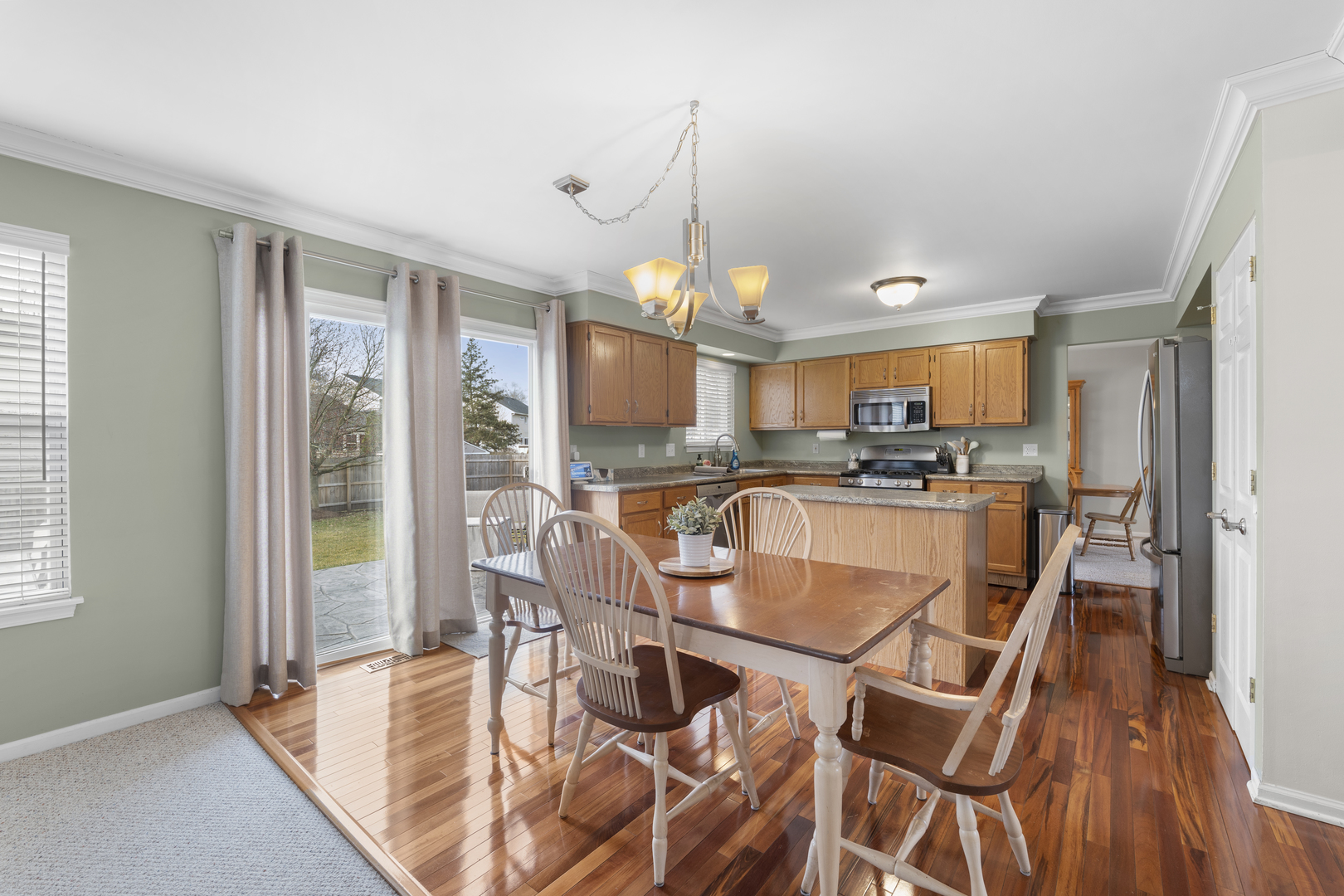 1428 Holbrook Lane