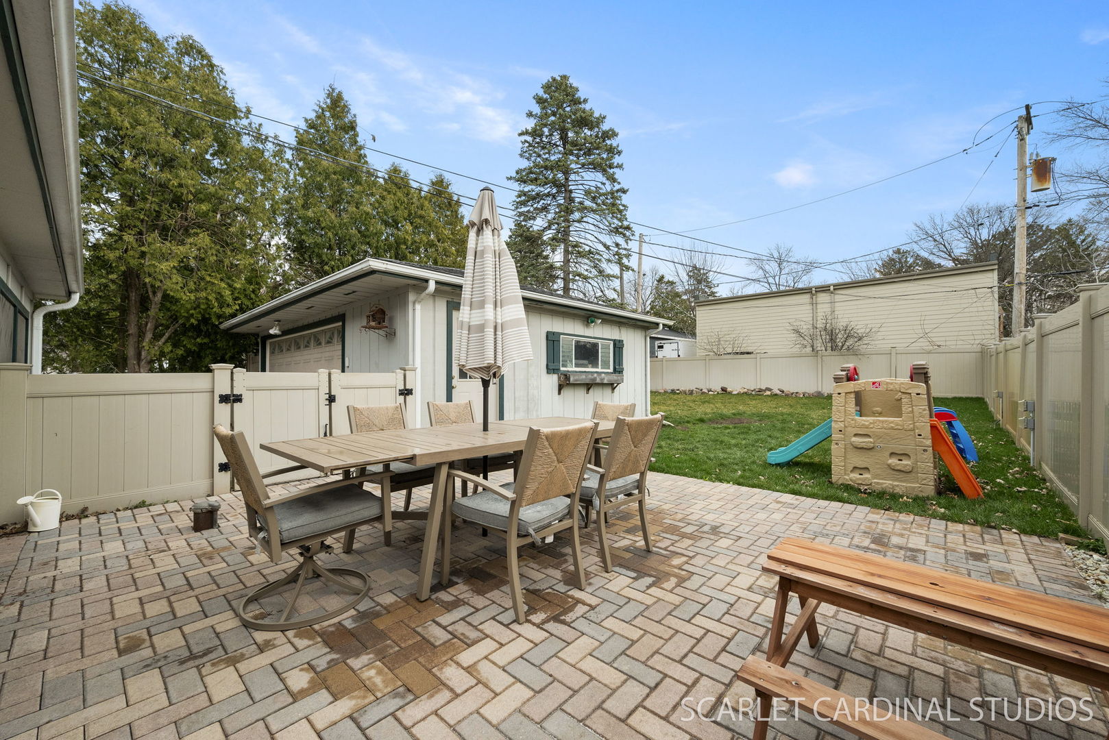 0N113 Evans Avenue