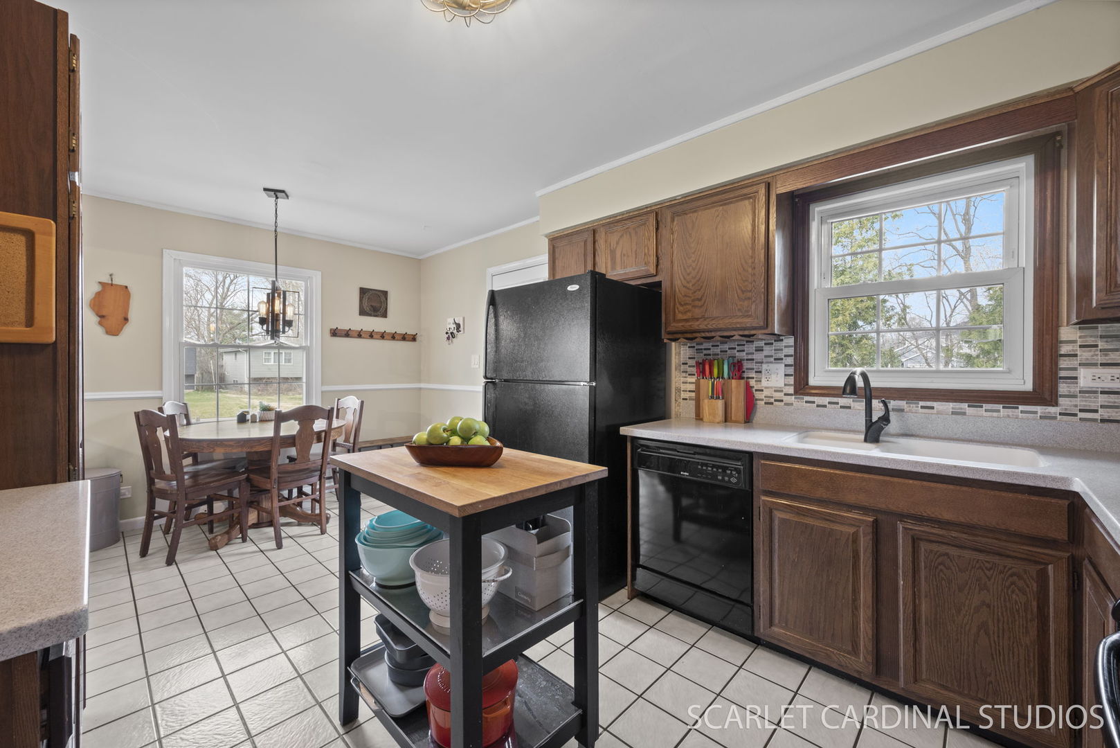 0N113 Evans Avenue