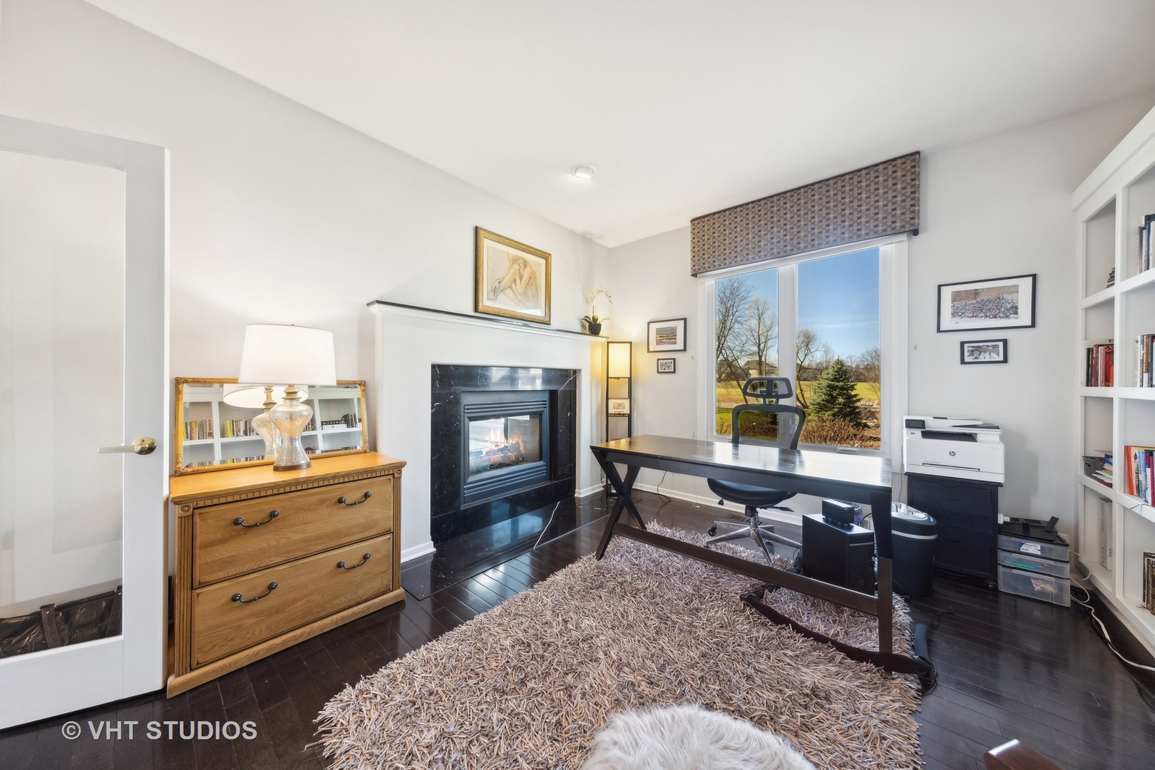 1N676 Woodhall Court