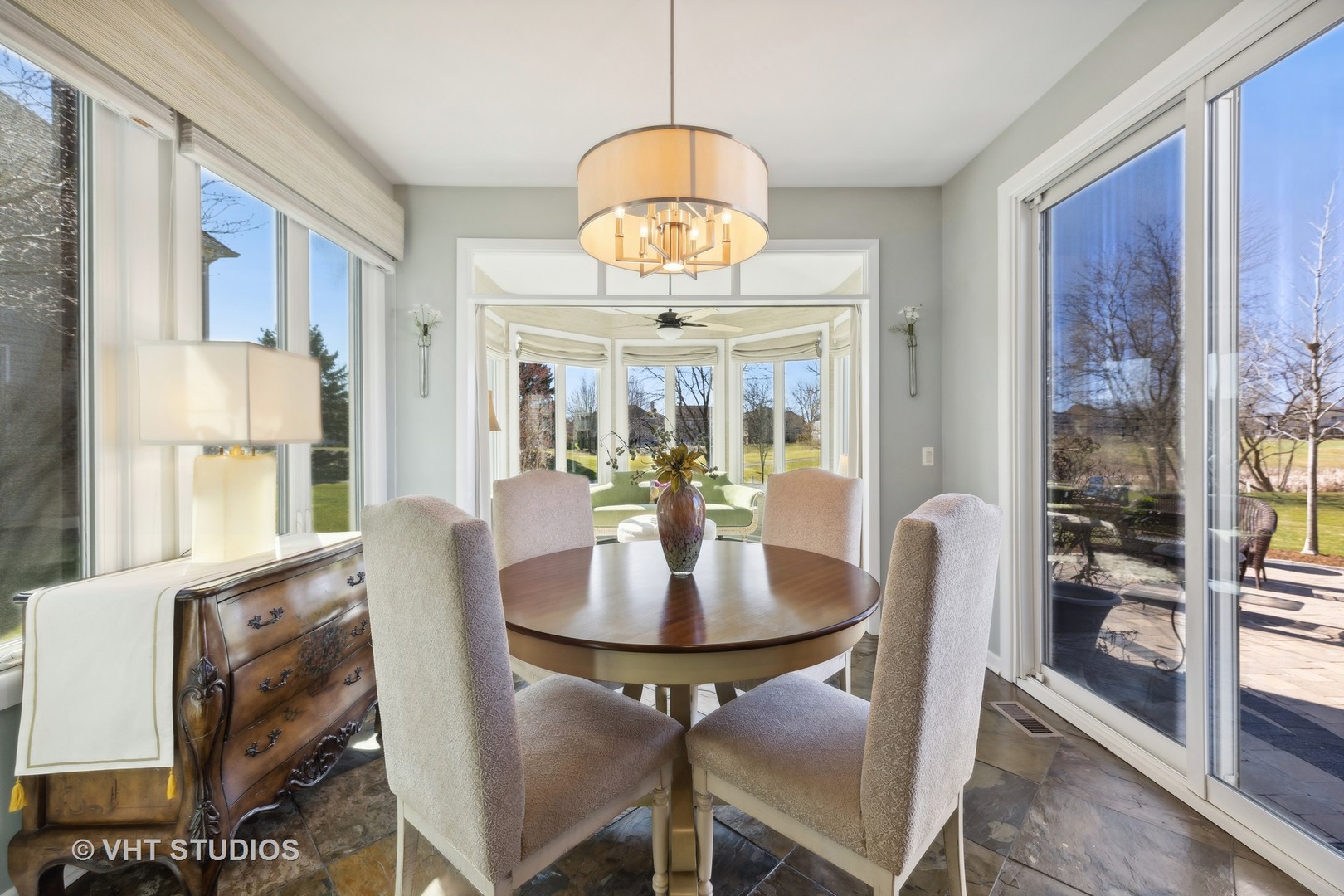 1N676 Woodhall Court