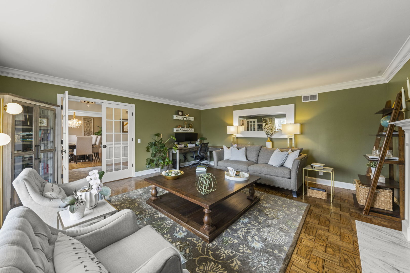 1908 Gladstone Drive