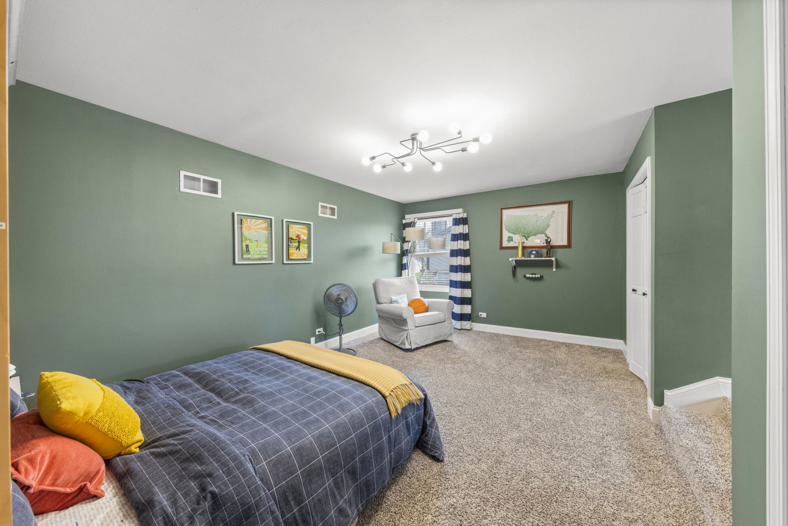 1908 Gladstone Drive