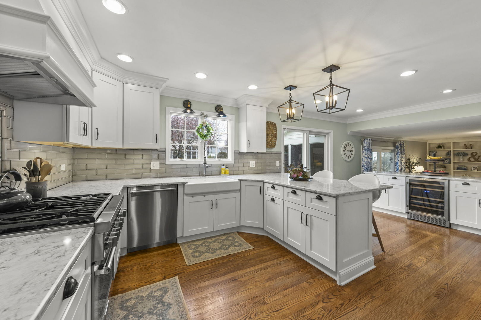 1908 Gladstone Drive